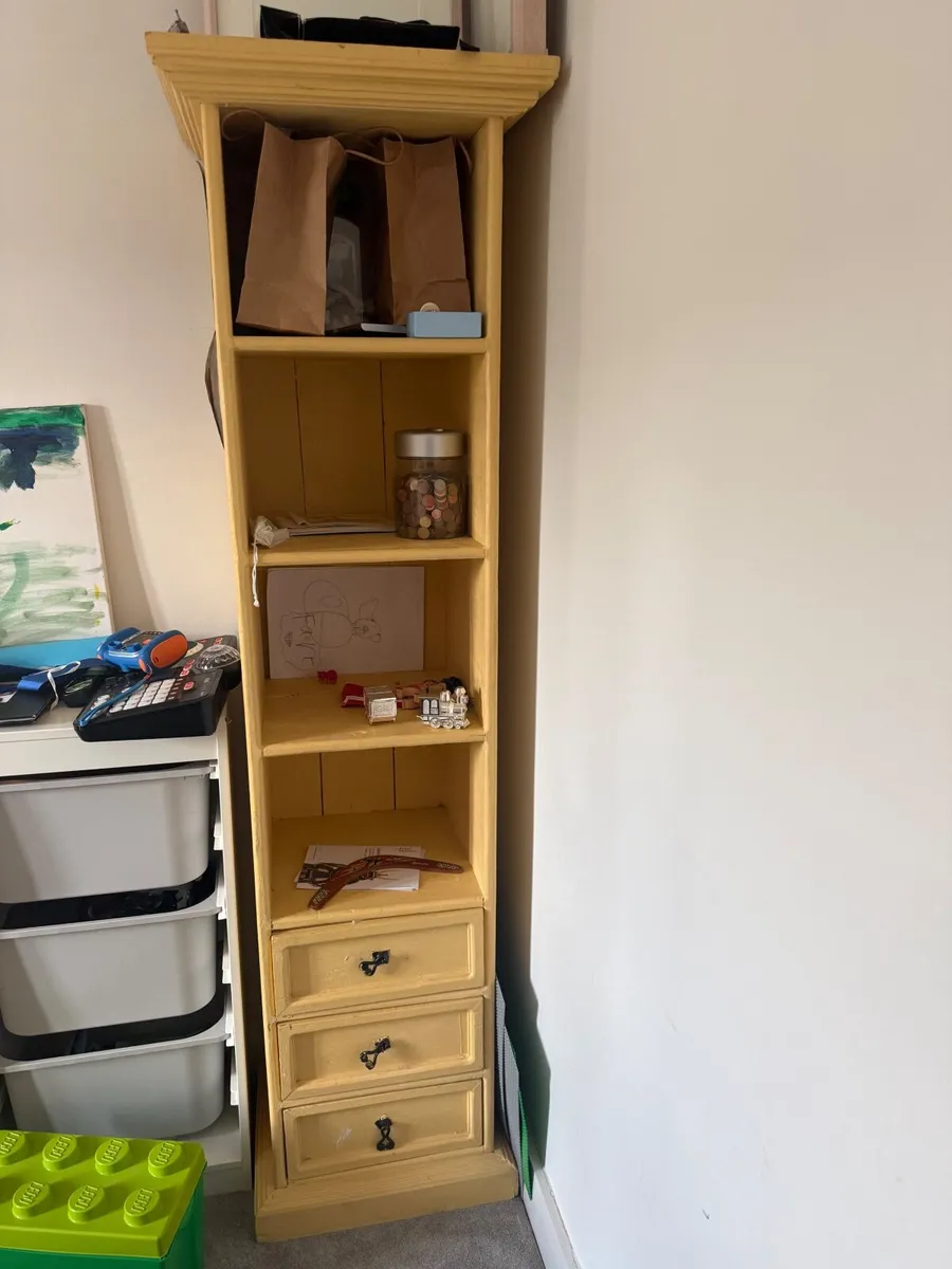 Bookshelf - Image 1