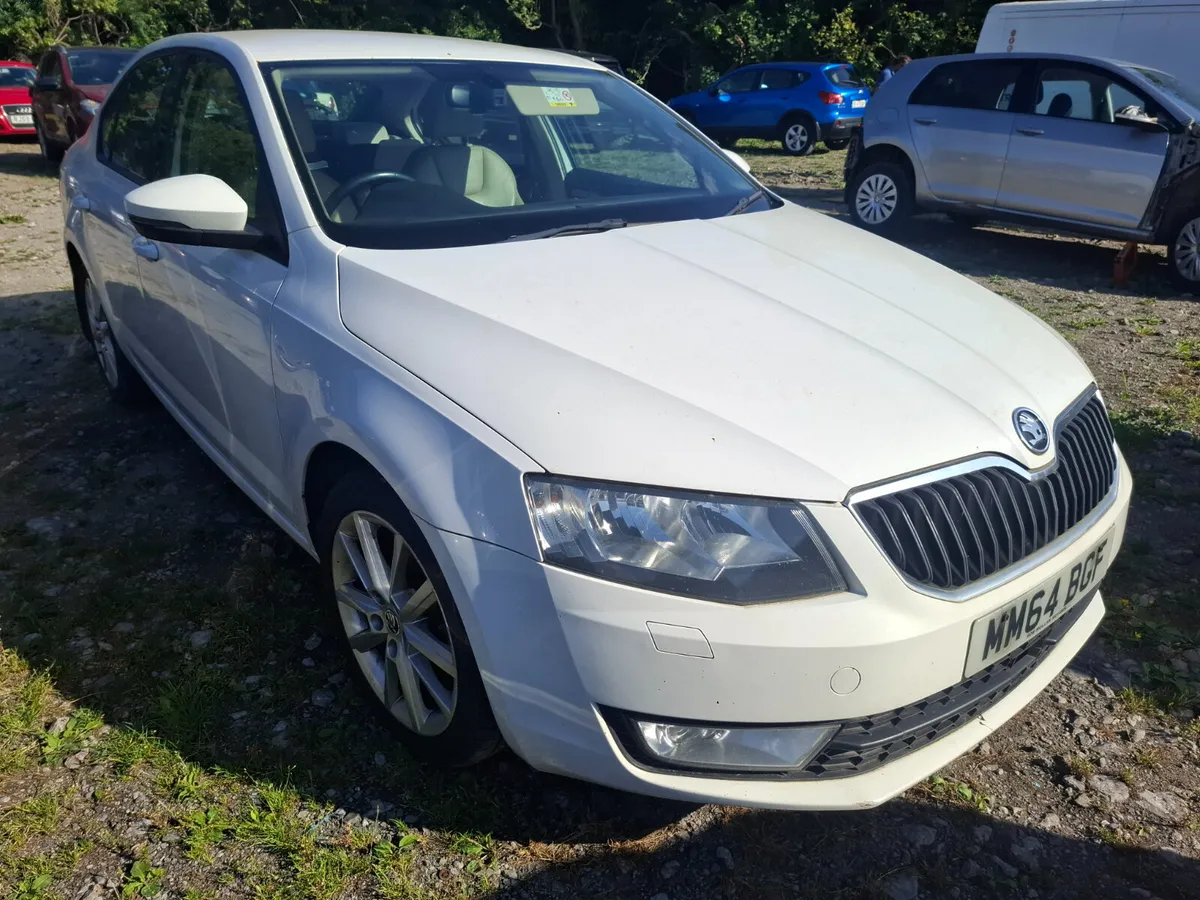 2015 Skoda Octavia Automatic parts - Image 2