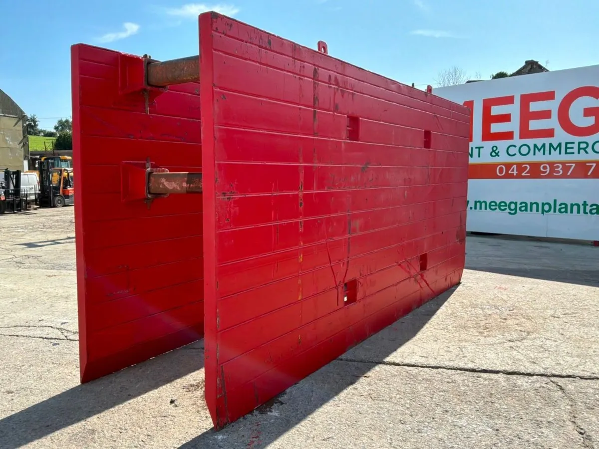 5.1mts X 2.4mts Conquip Trench box assembly....... - Image 3