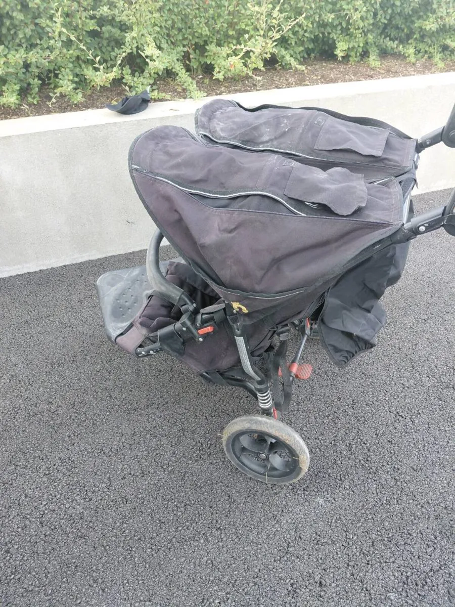 Outnabout Double Buggy - Image 3