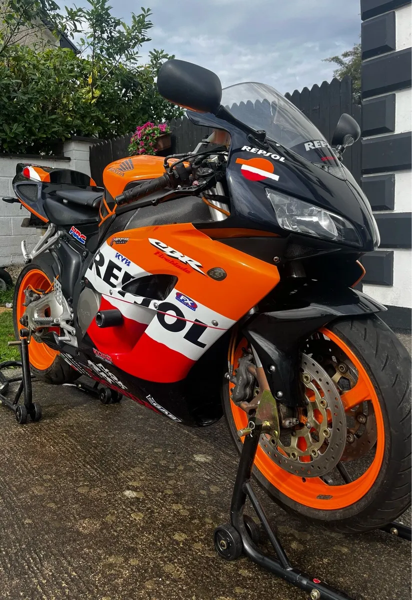 Fireblade CBRR 1000cc - Image 1