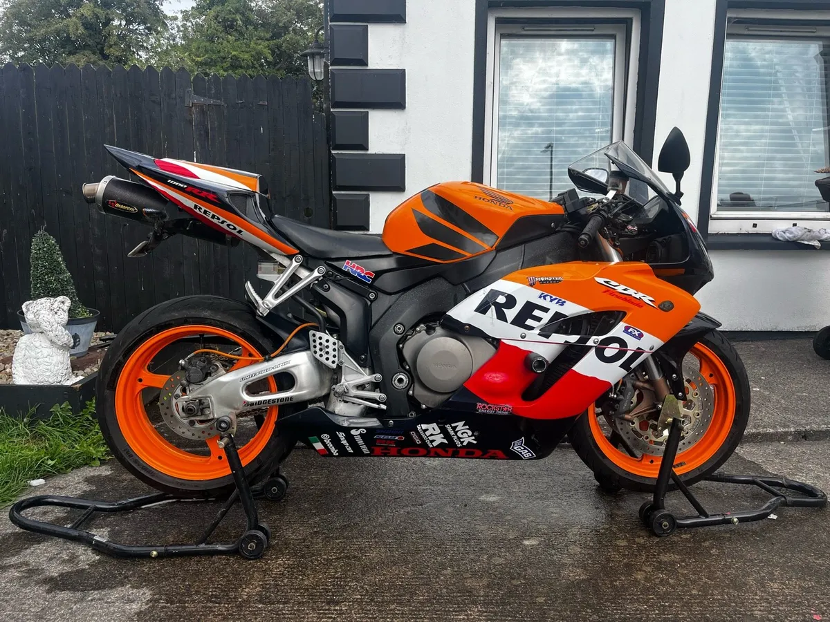 Fireblade CBRR 1000cc - Image 2