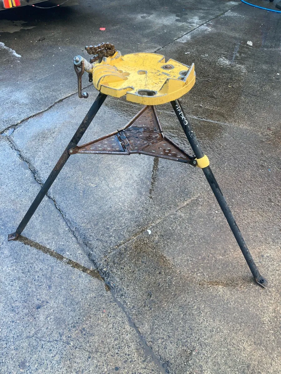 REMS Plumbers pipe stand - Image 2