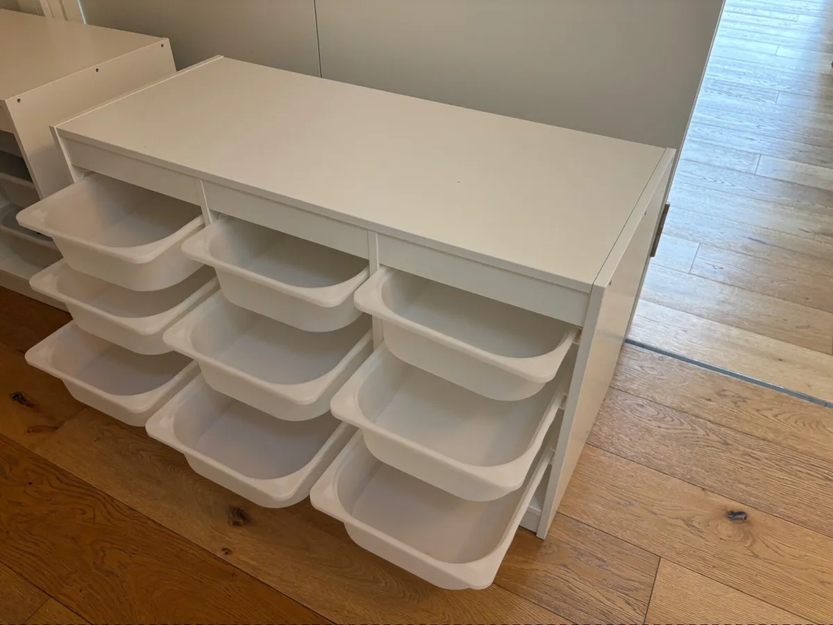 2 Storage units - Image 4