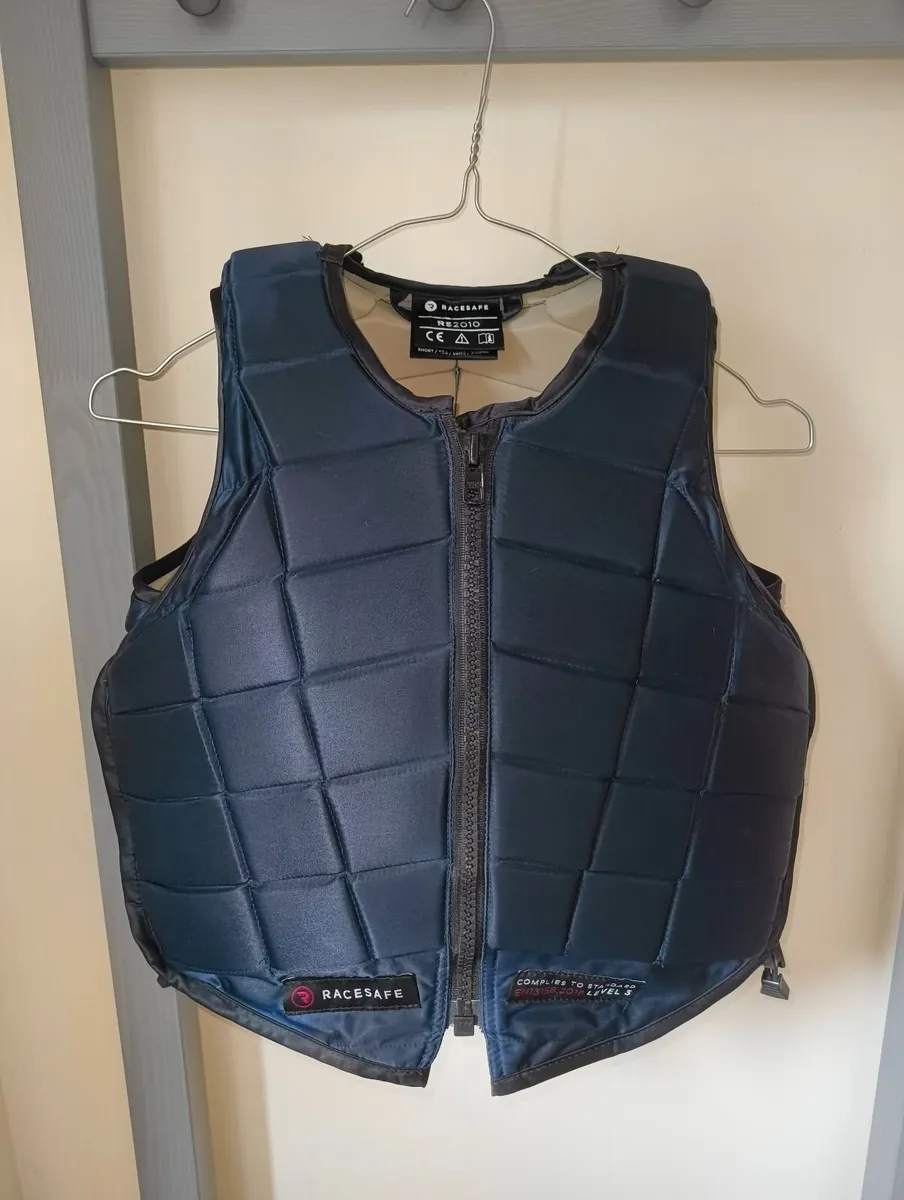 Racesafe RS2010 Equestrian body protector - Image 2