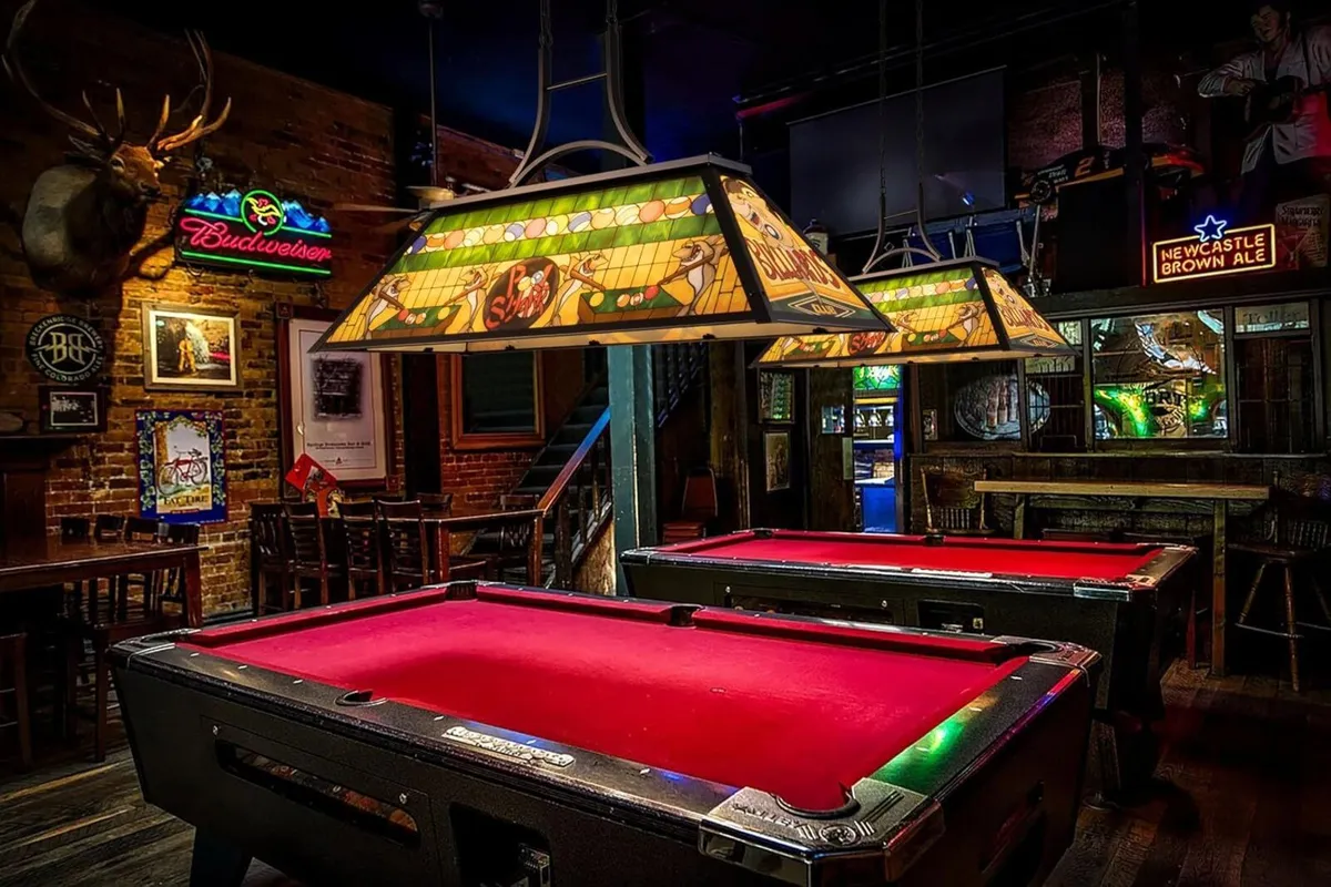 Vintage Pool Table Light 3-Light Rustic Billiards - Image 2