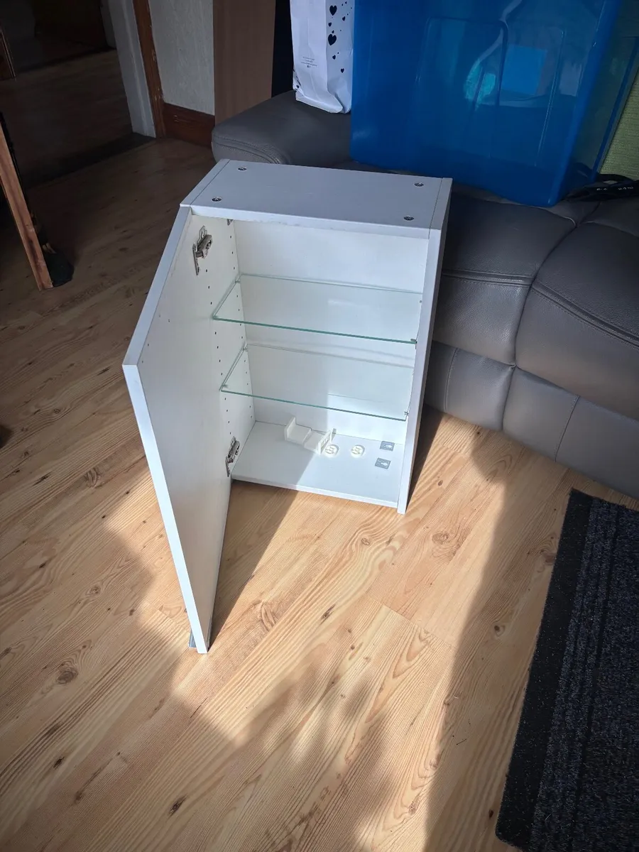Bathroom cabinet - Image 2