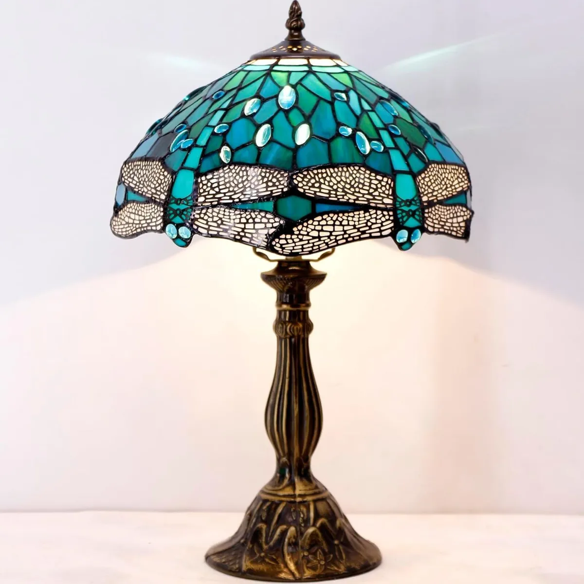 Tiffany Lamp Stained Glass Dragonfly Style - Image 3