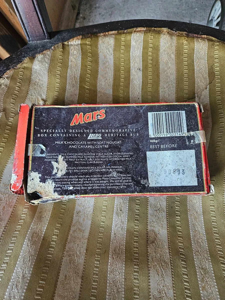 Vintage Lledo Mars Bar and Bus - Image 3