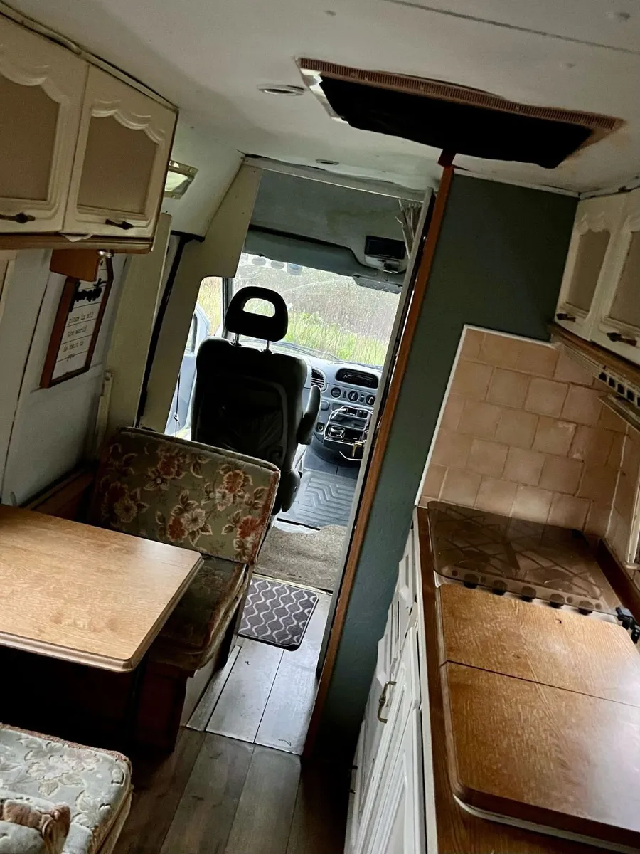 Mercedes sprinter campervan - Image 2