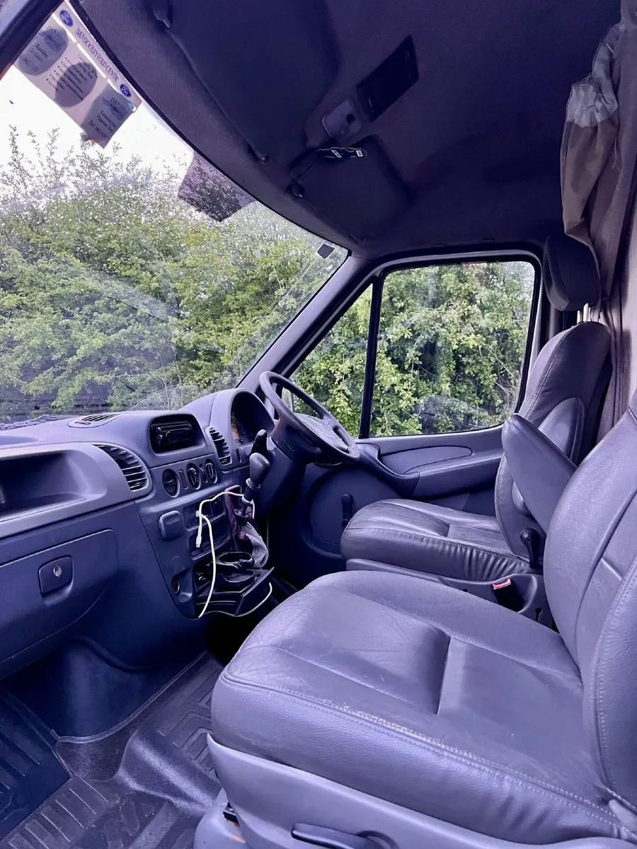 Mercedes sprinter campervan - Image 3