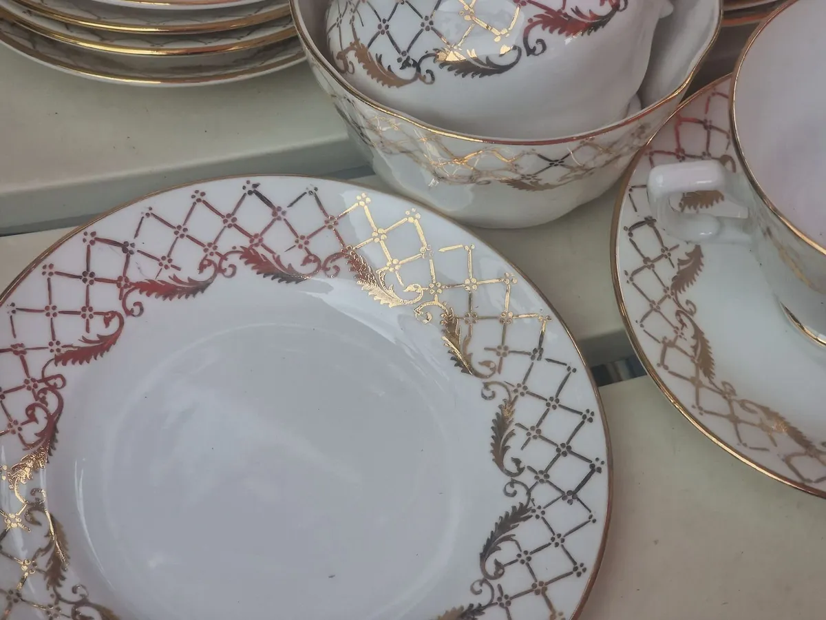 Royal Tara China tea set. - Image 3