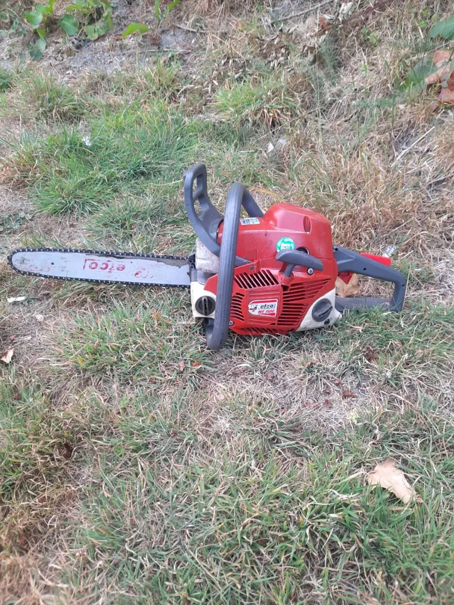 Efco Mt3500 Chainsaw - Image 1