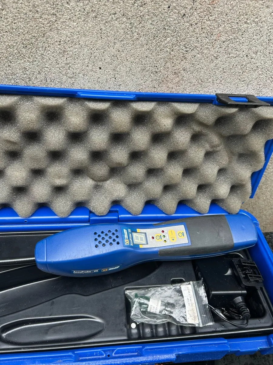 Professional leak detector - Image 1