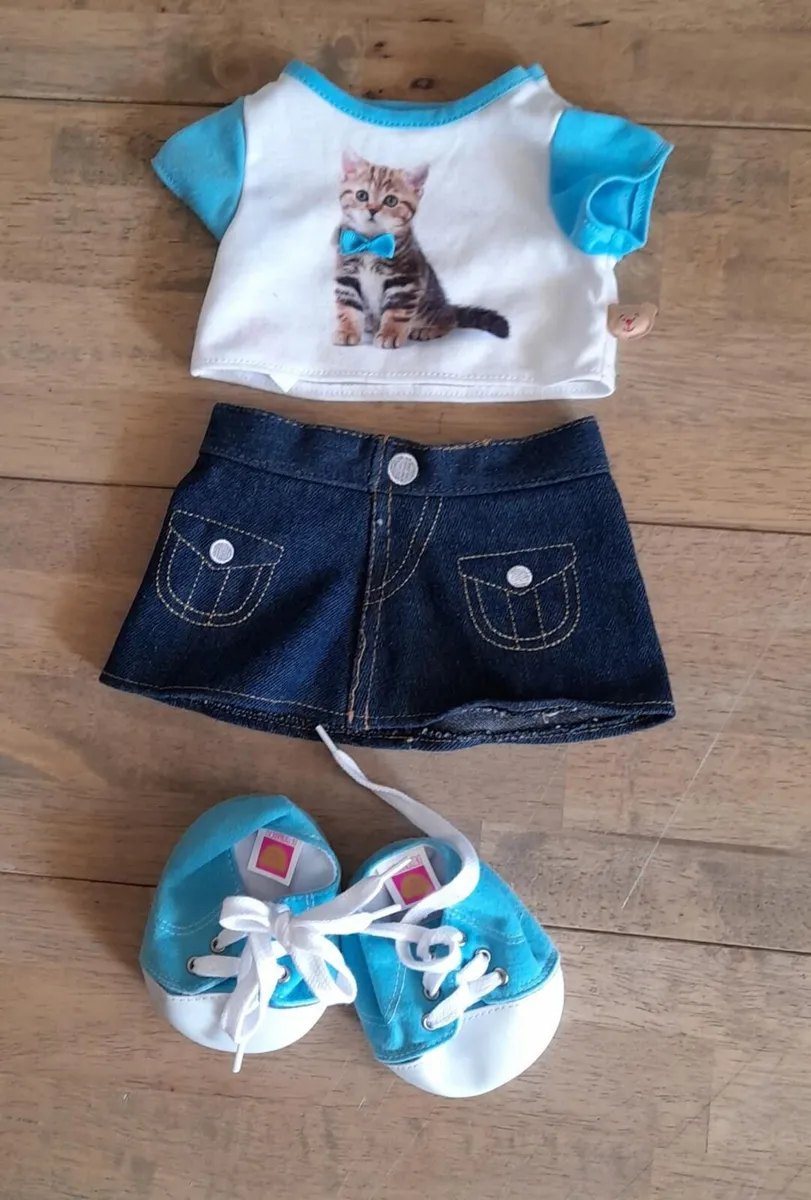 Build a Bear outfits and shoes - Image 2