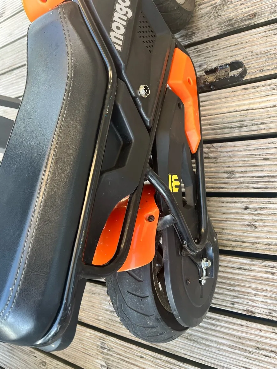 Mini electric mongoose kids motorbike. - Image 2