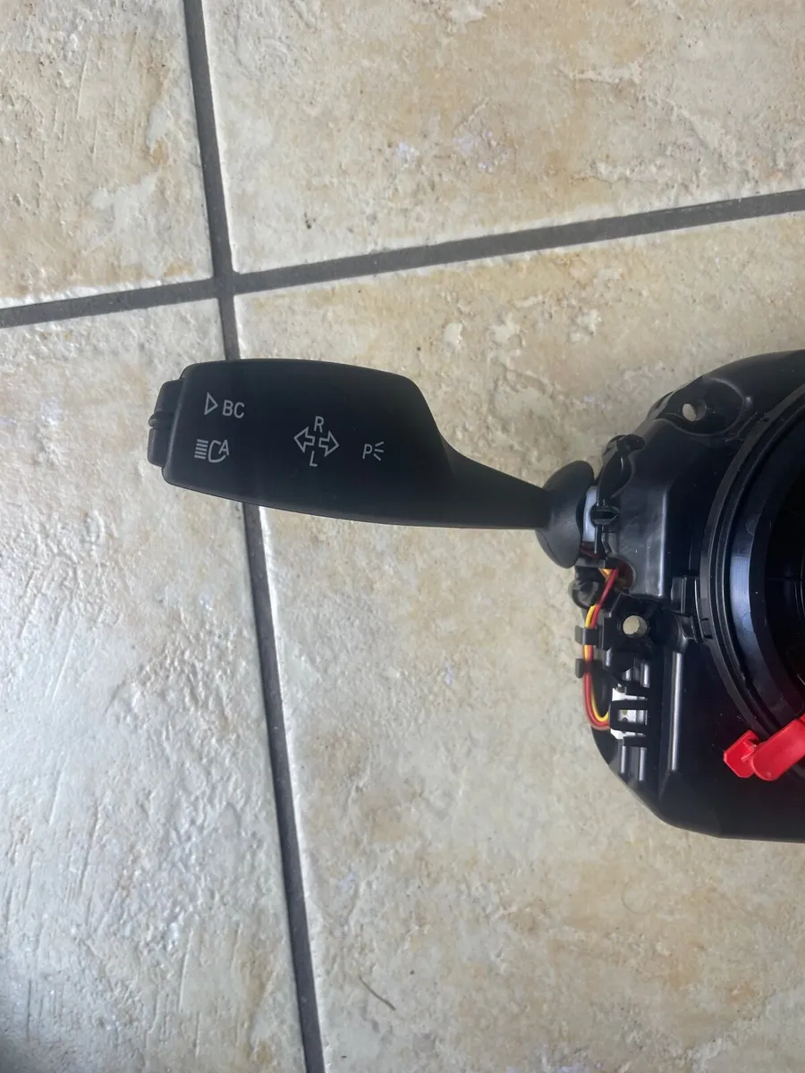BMW  SQUIB CLOCK SPRING FOR 5 SERIES - Image 3