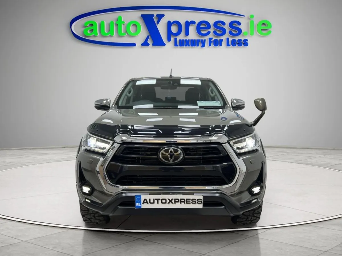Toyota Hilux Plus VAT 2.4D 4WD Z Automatic - Image 3