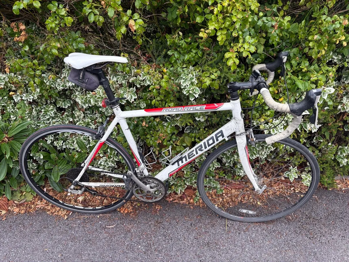 Merida Road Race road bike - Image 2