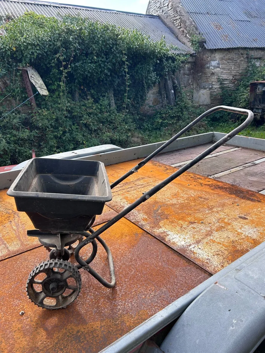 Walk Behind Red Devil Seed Spreader - Image 2