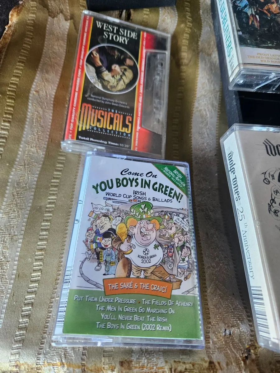 Vintage Cassette Tapes Wolftones Dubliners - Image 2
