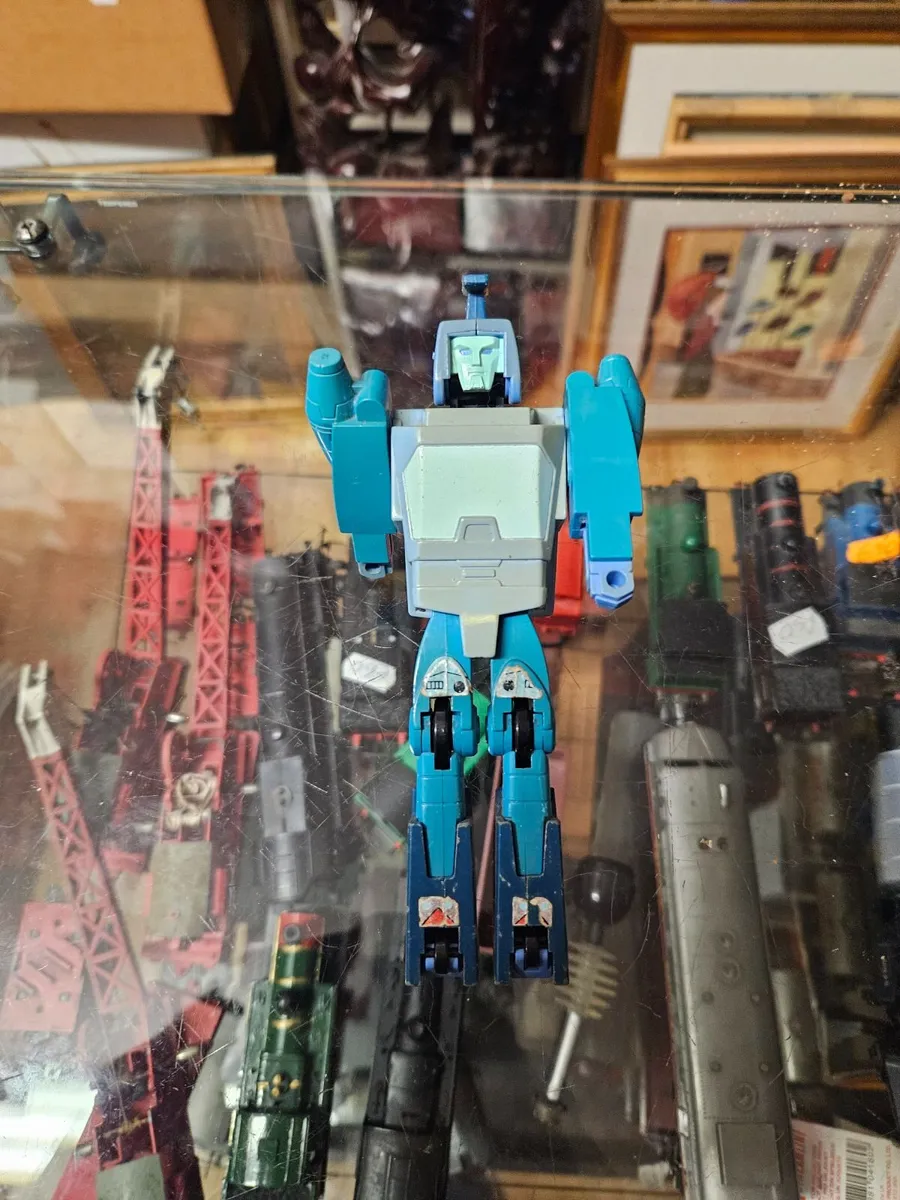Vintage Retro Transformer - Image 2