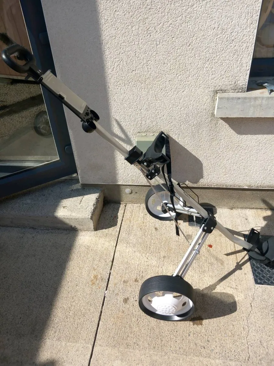 Ryder two wheels golf trolley. - Image 2