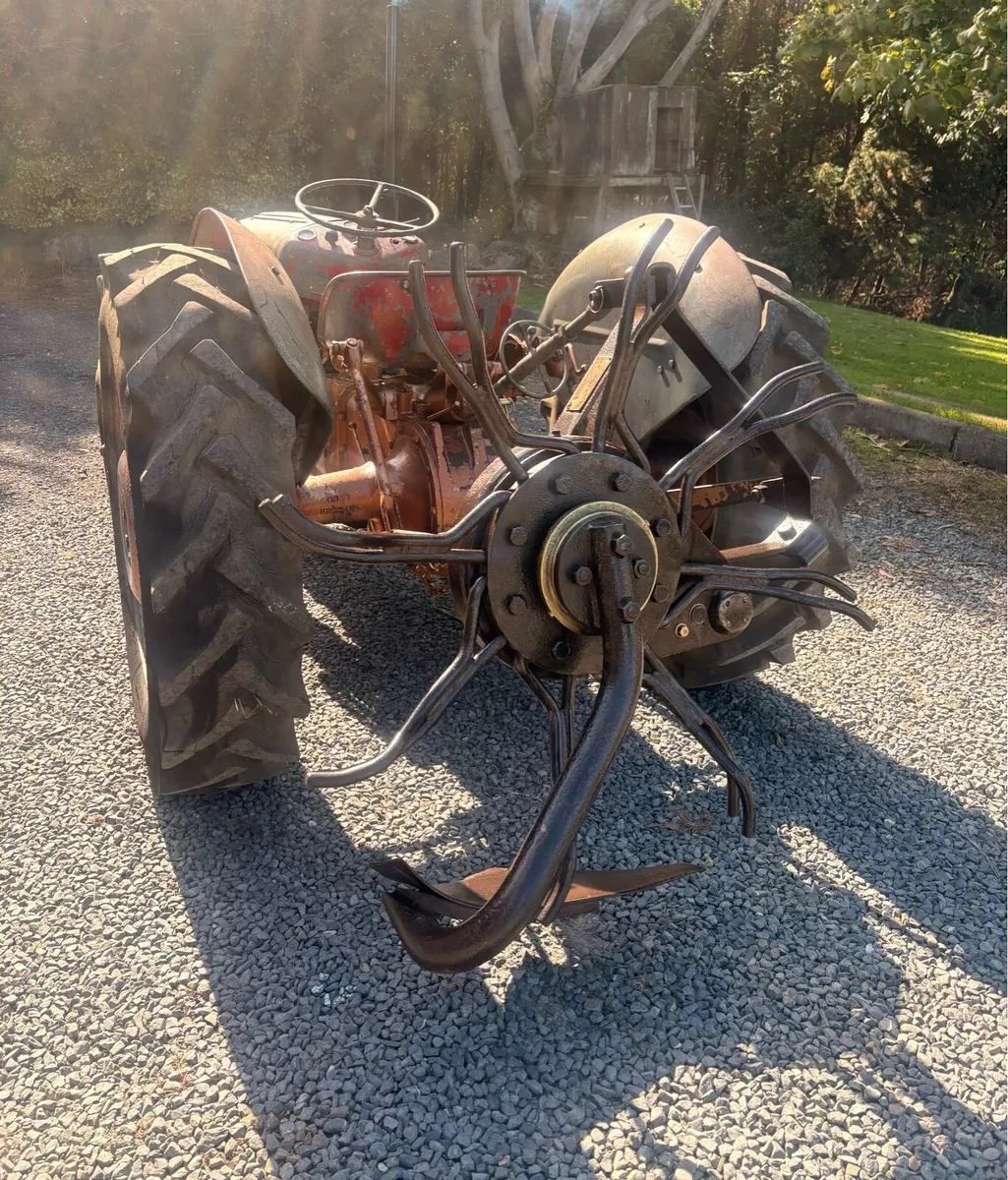 Tamkin potato Digger Spinner Very Original Badged - Image 2