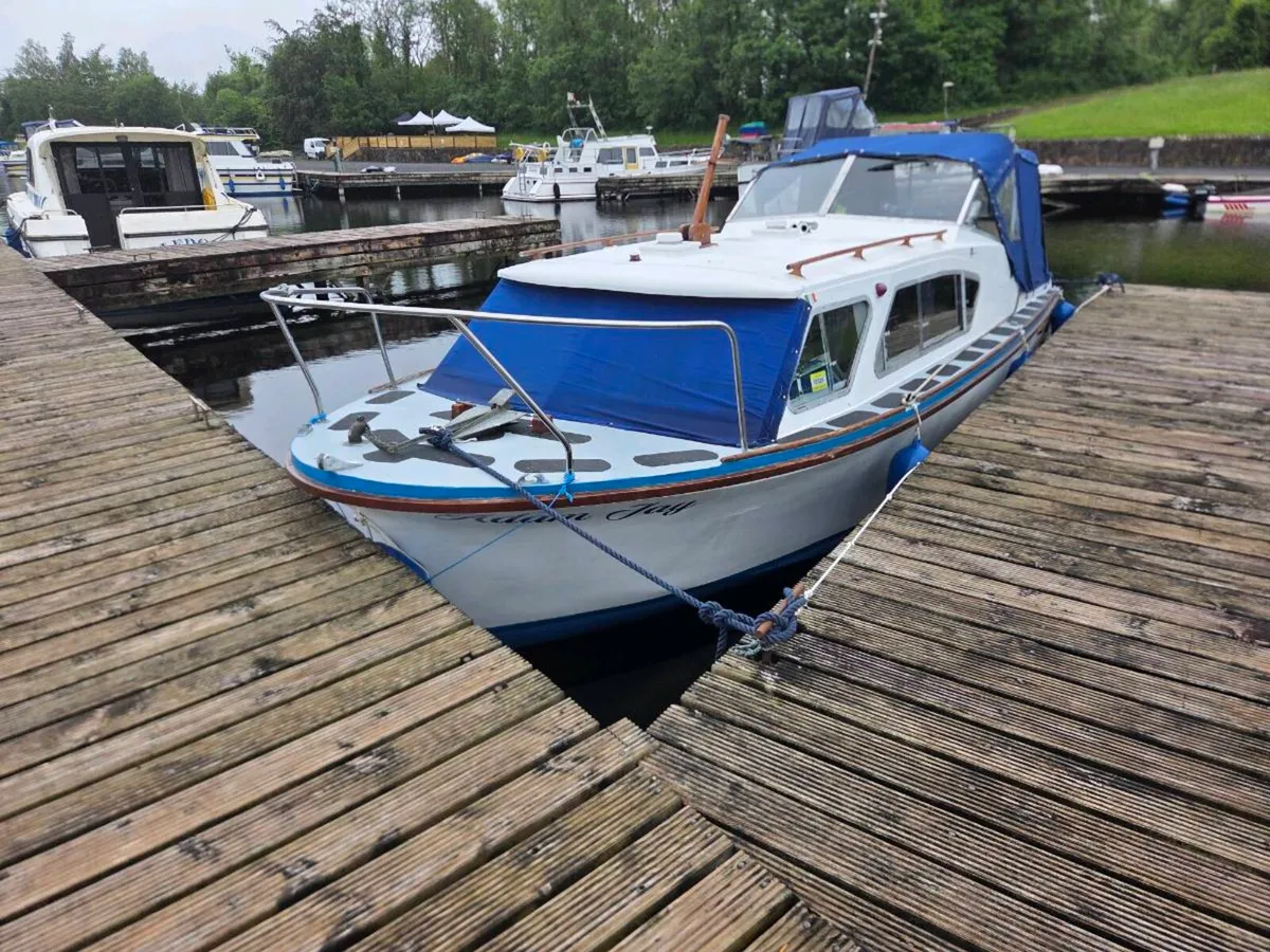 27 ft Seamaster - Image 1