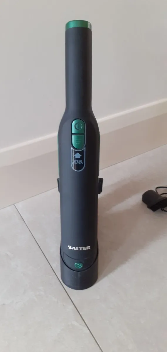 Salter HandyPro Cordless Vacuum Cleaner - Image 1