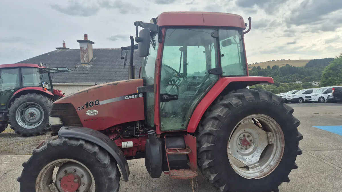 CASE CX 100 TRACTOR - Image 2