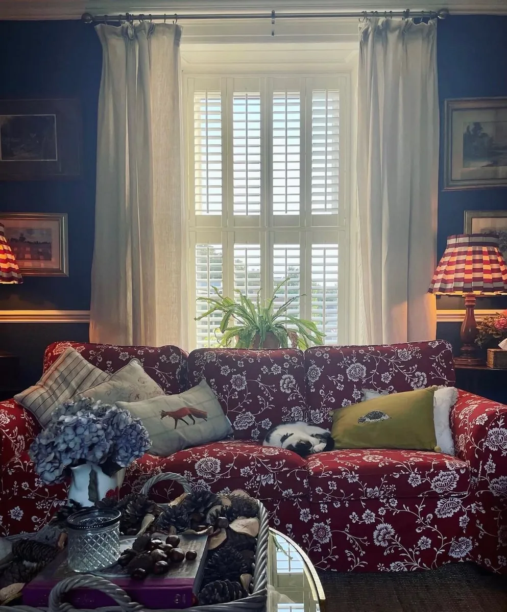 Sofa - Image 2
