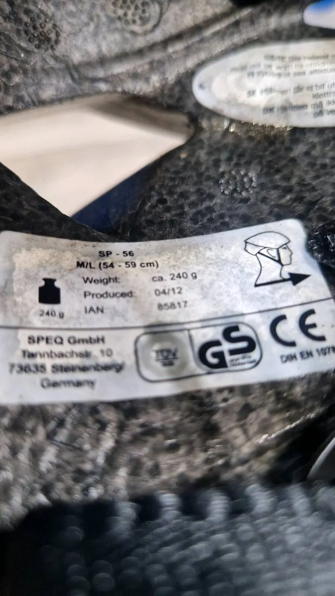 Crivit SP56 Bike Helmet - Image 3