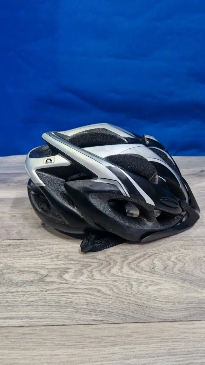 Crivit SP56 Bike Helmet - Image 2