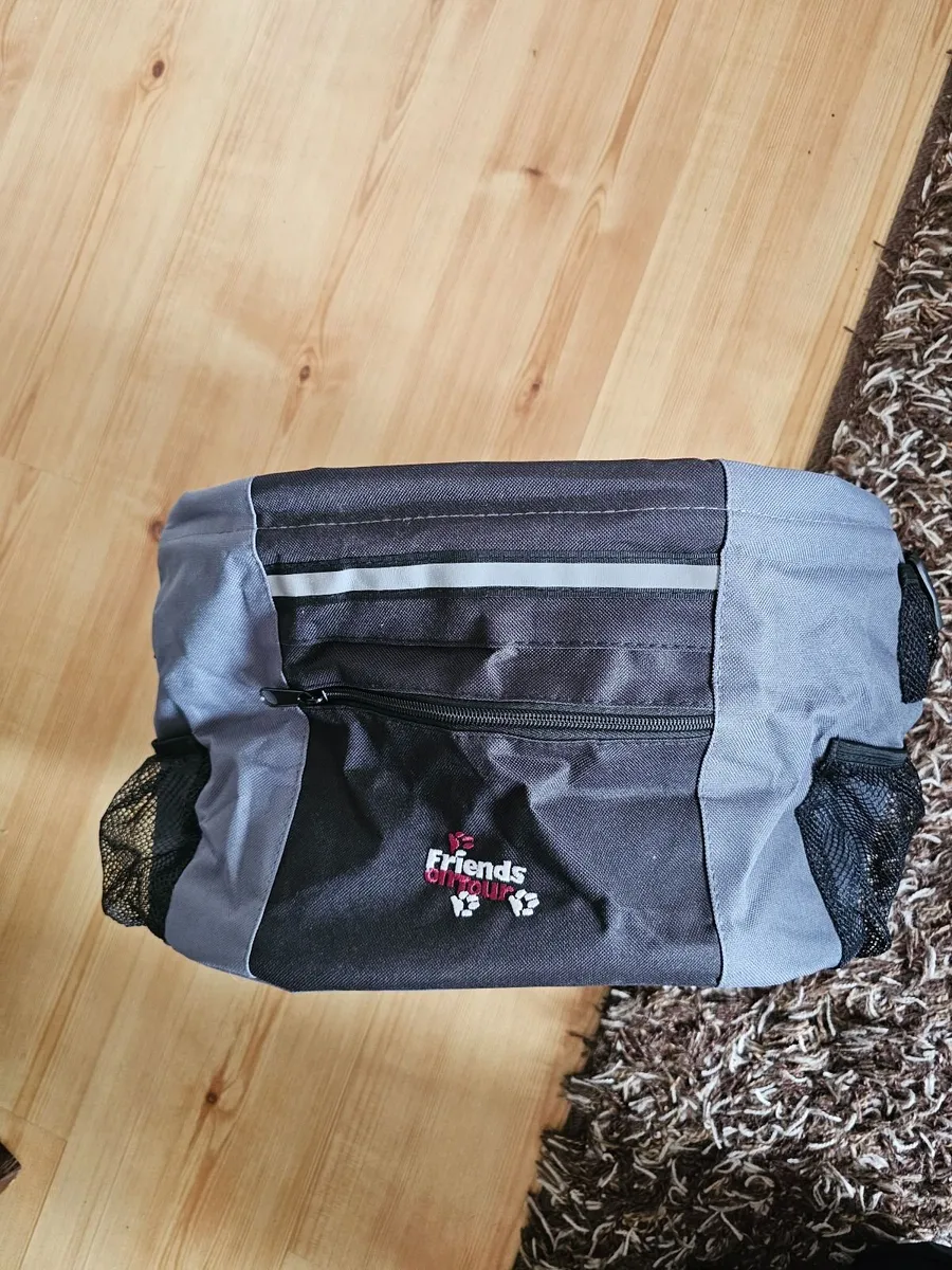 Dog bike basket brand new - Image 2