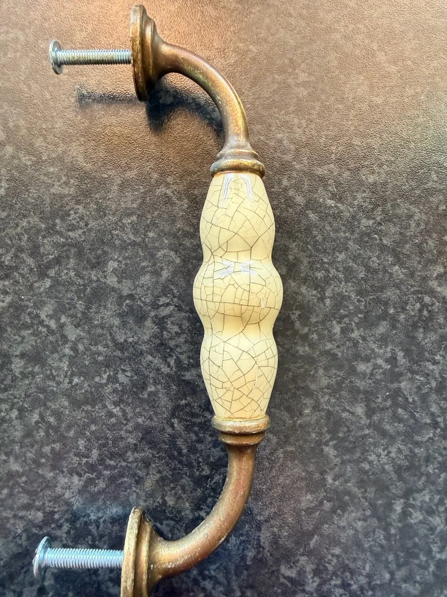 Handles for Kitchen Cabinets - Image 2