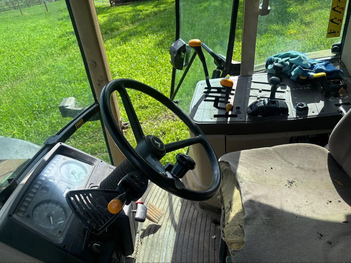 John Deere Other 2001 - Image 2