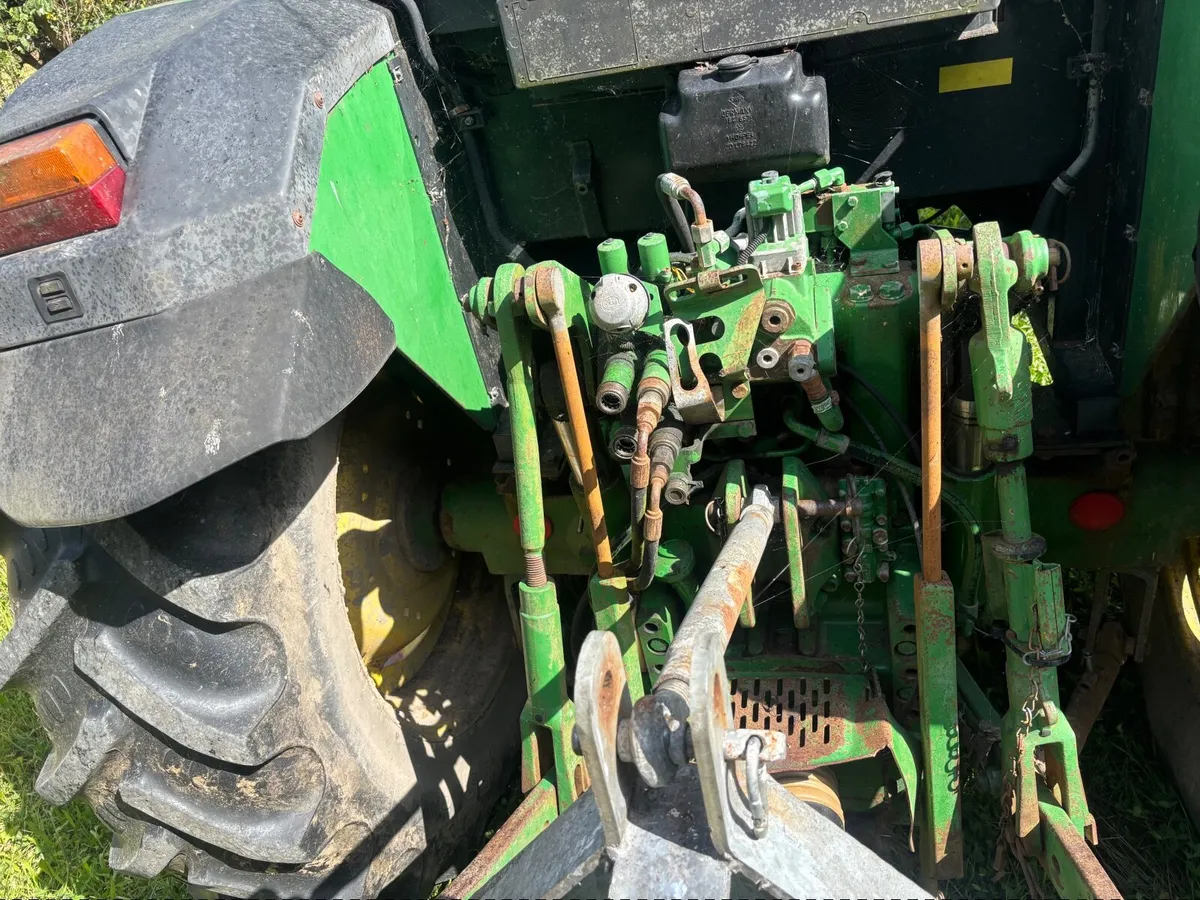 John Deere Other 2001 - Image 3