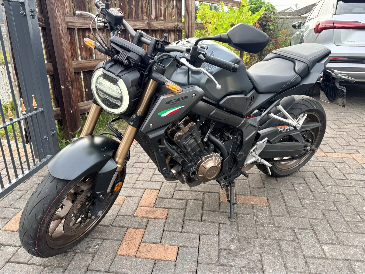 2024 Honda CB650R - Image 3