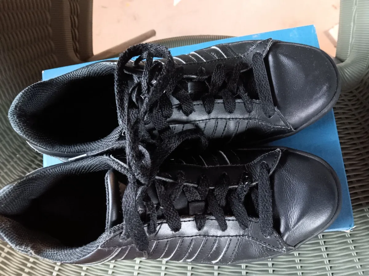 Kswiss school shoes