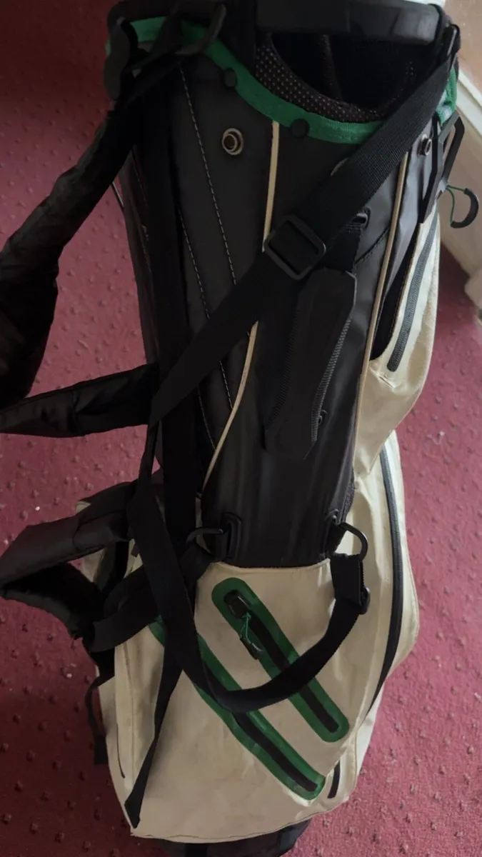 Ogio BMW waterproof golf bag - Image 4