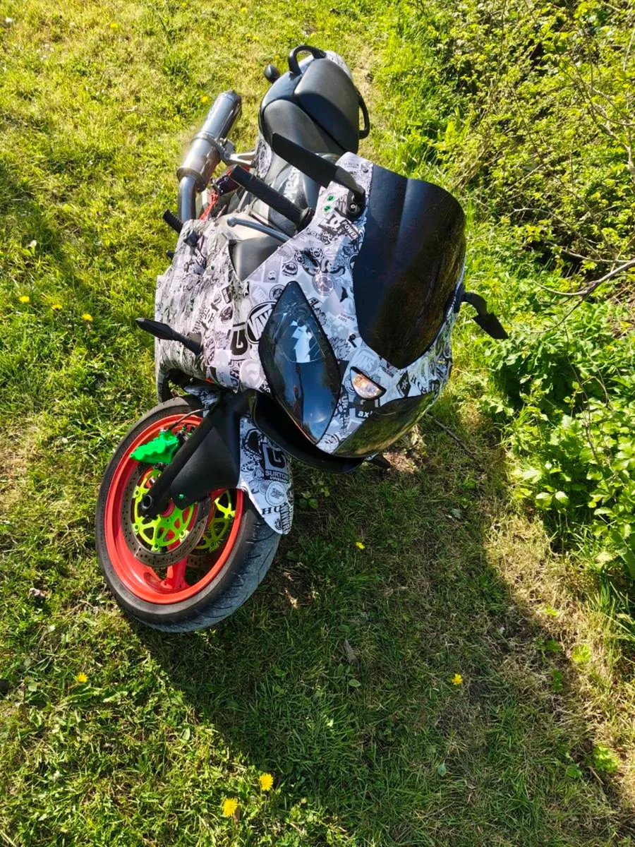 Kawasaki Ninja 600cc - Image 1