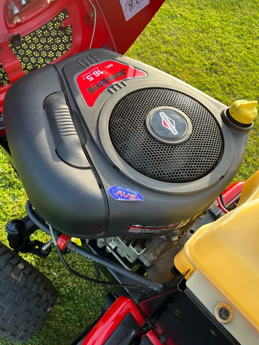 Ride on lawnmower - Image 3
