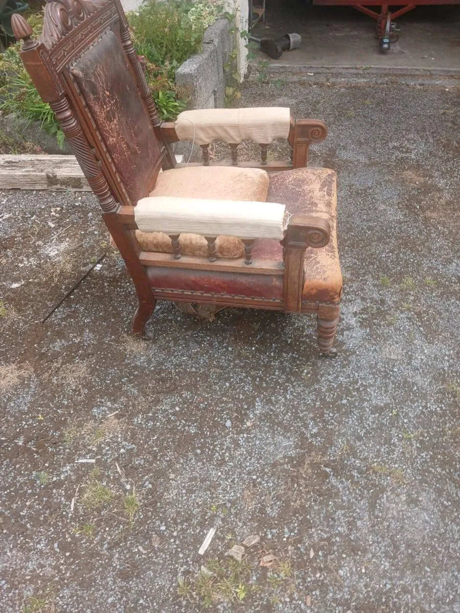 Antique armchair - Image 4