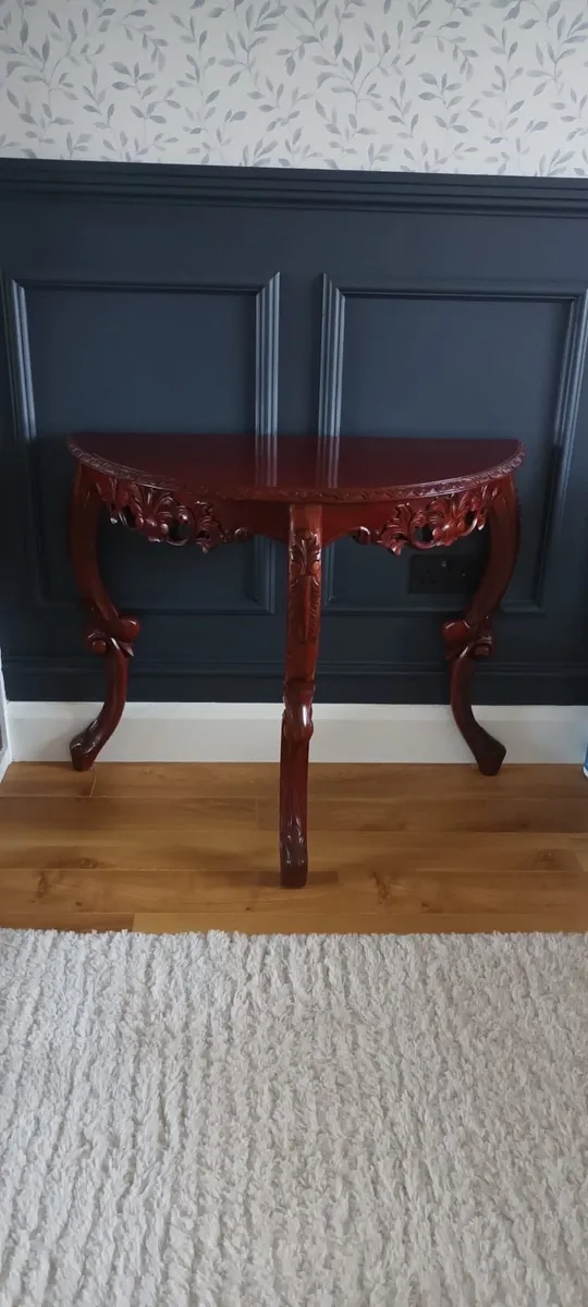 Console table - Image 3