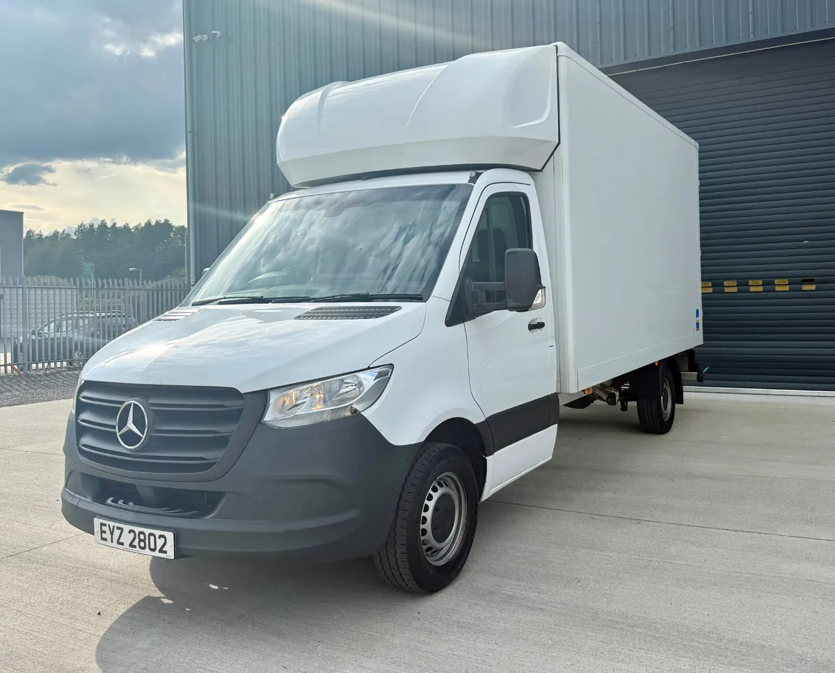 Mercedes-Benz Sprinter 315 CDI Luton / Box Van - Image 2