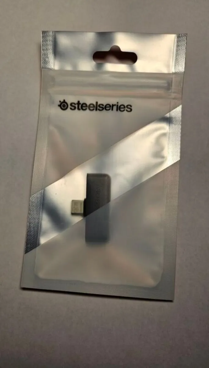 SteelSeries Arctis 7+ USB-C Transmitter - Image 1