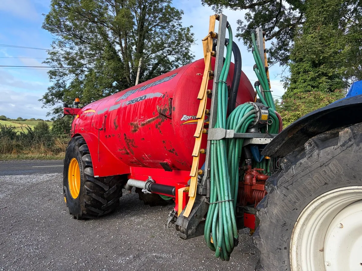 Agrimac 2600 tanker - Image 2