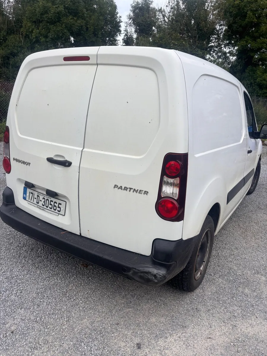Peugeot Partner 2017 - Image 2