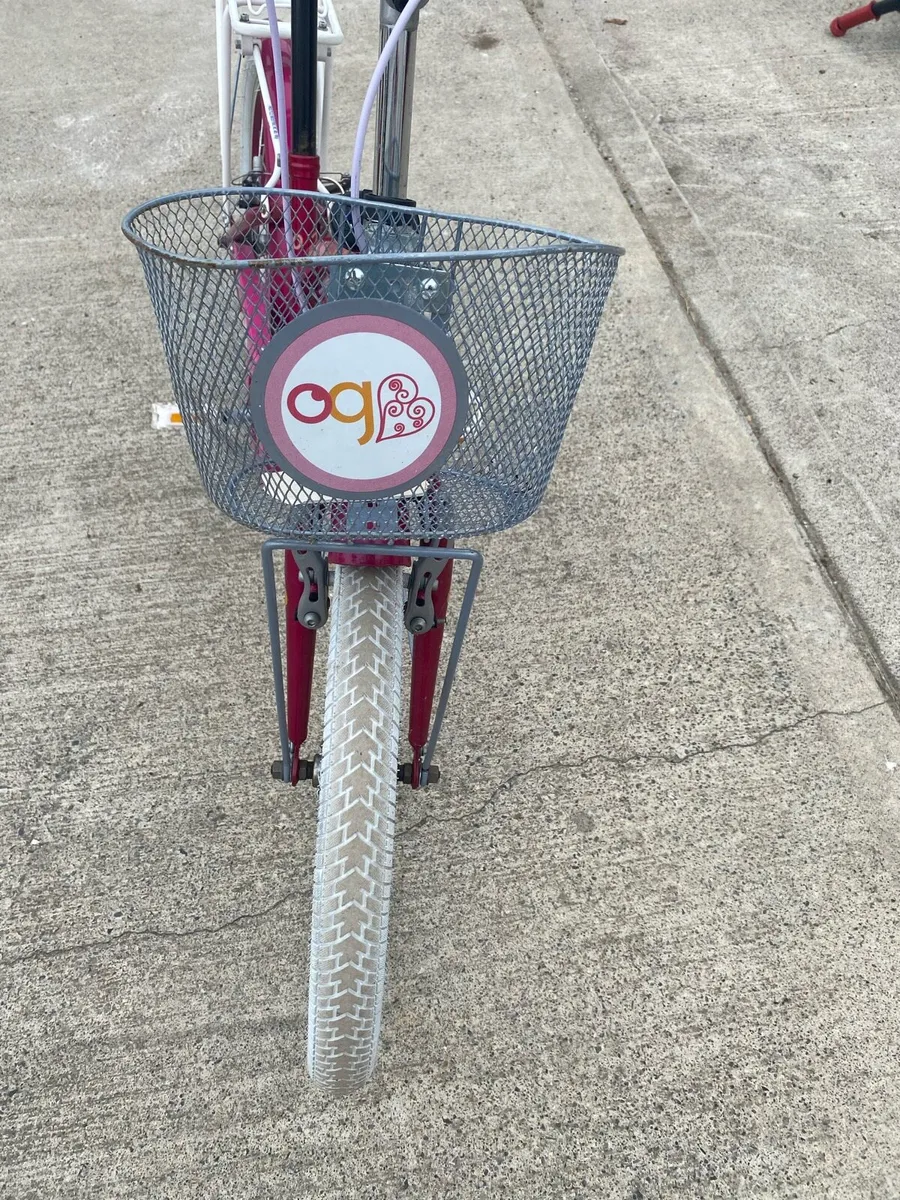 Girls bike - Image 4